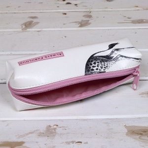 Always Fabulous Giraffe Case - Soul